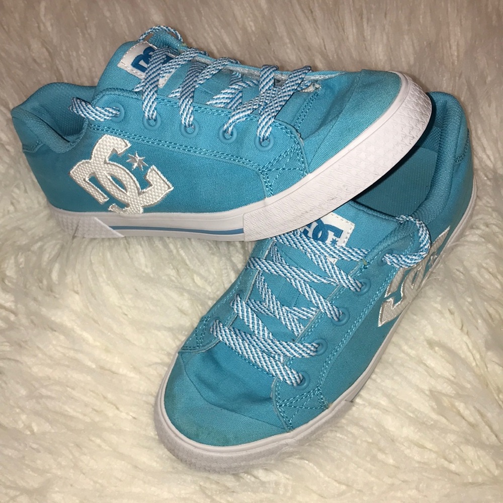 EUC size 8.5 old Skool DC shoes
